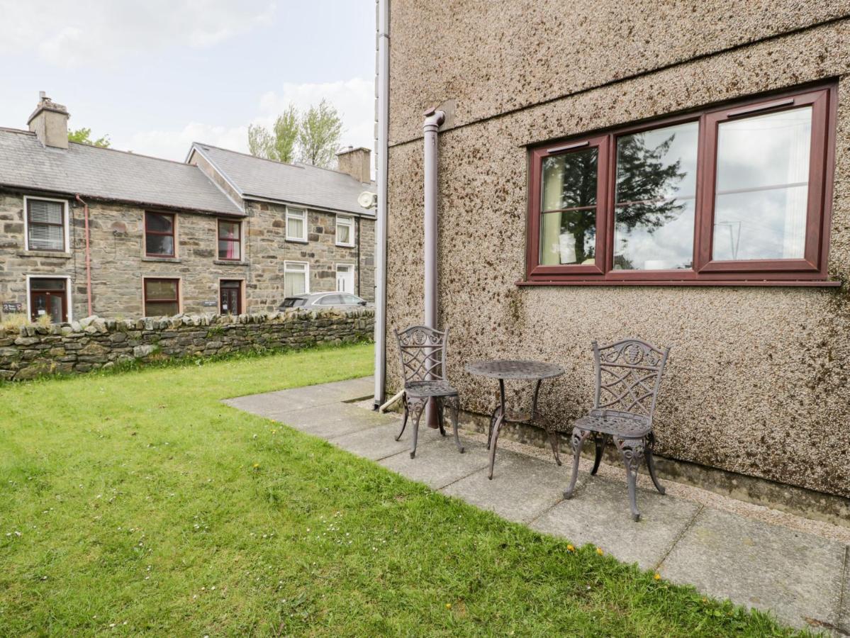 6 Stad Yr Ysgol Blaenau Ffestiniog Eksteriør bilde